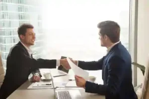 Truck accident attorney in Tennessee meets with client injured in a truck accident in Tennessee
