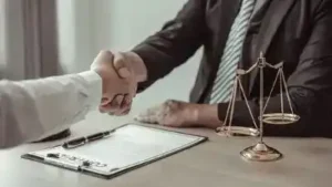 Nashville motorcycle accident lawyer meets with client who was injured in a Motorcycle crash in Nashville