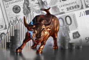 Wall street bull in stance in front of money: used to show greed in Elevance Health Lawsuit