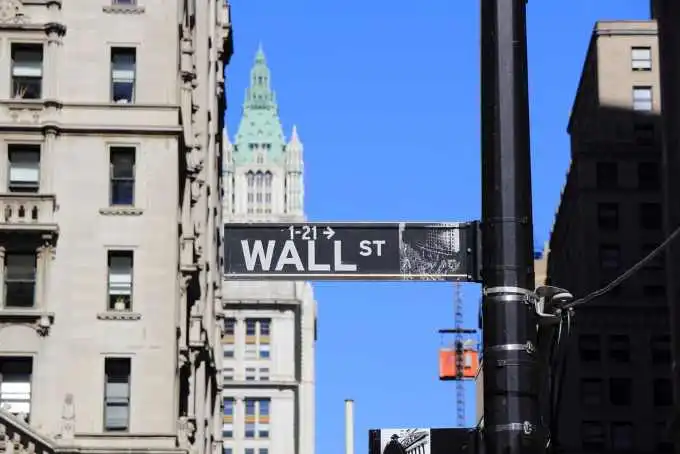 picture of wallstreet used in Securities Class Action Lawsuits