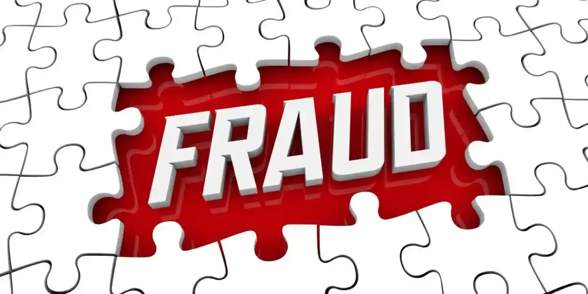 fraud in white on red backgroud in puzzle used in The Three Main Types of Fraud