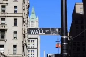 old picture of wall street used in Gartner Class Action Lawsuit