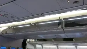inside of emplty plane cabin before take off used in Aircraft Toxic Fume Exposure