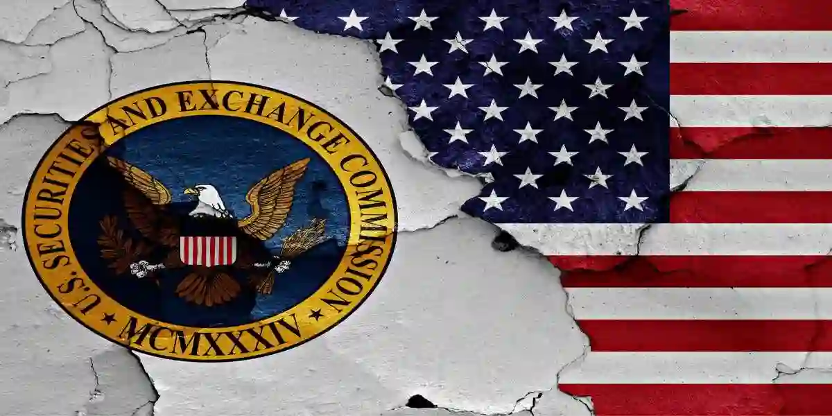 SEC flag over top of American flag used in Best Practices for Strengthening Internal Controls