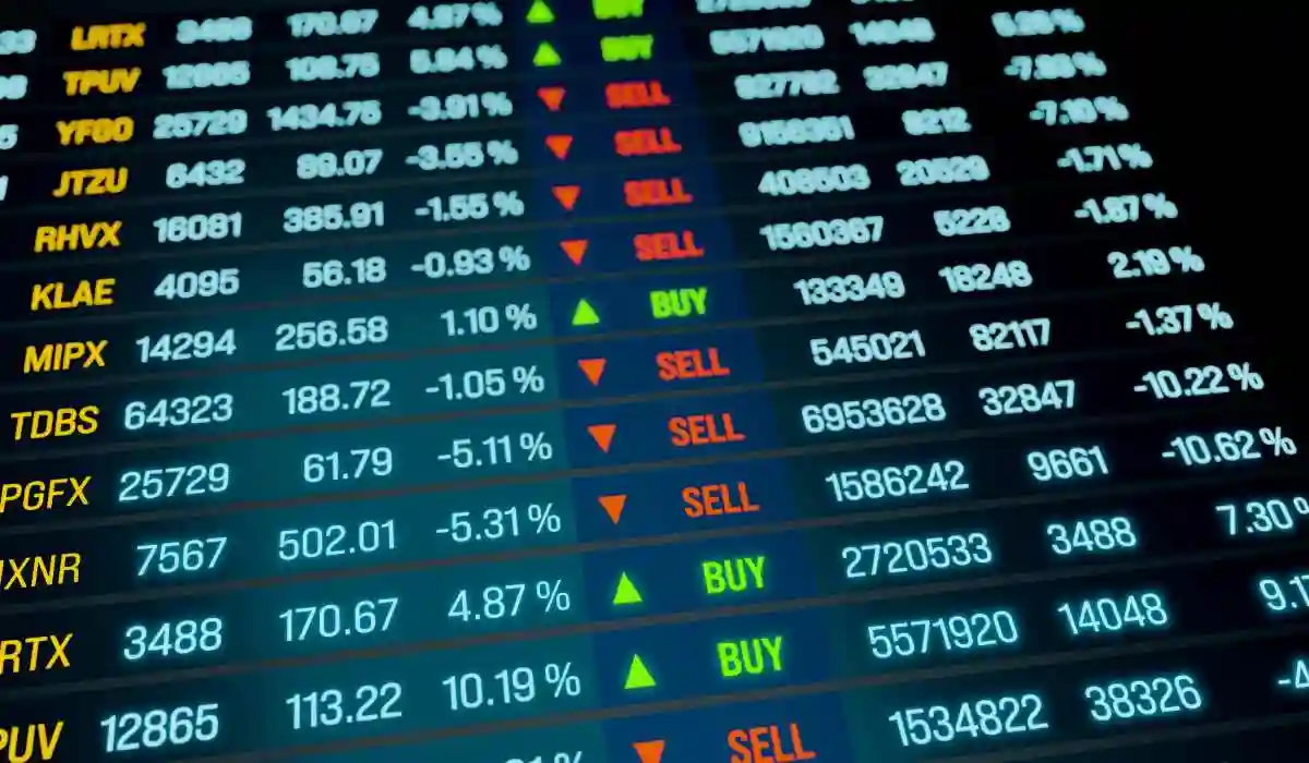 Bloom energy class action lawsuit: an authoritative guide 4 Brokerage business, transaction data on the screen, buy and sell signs for current trades. stock market and exchange concept, financial fiigures. 3D illustration used in Bloom Energy class action lawsuit